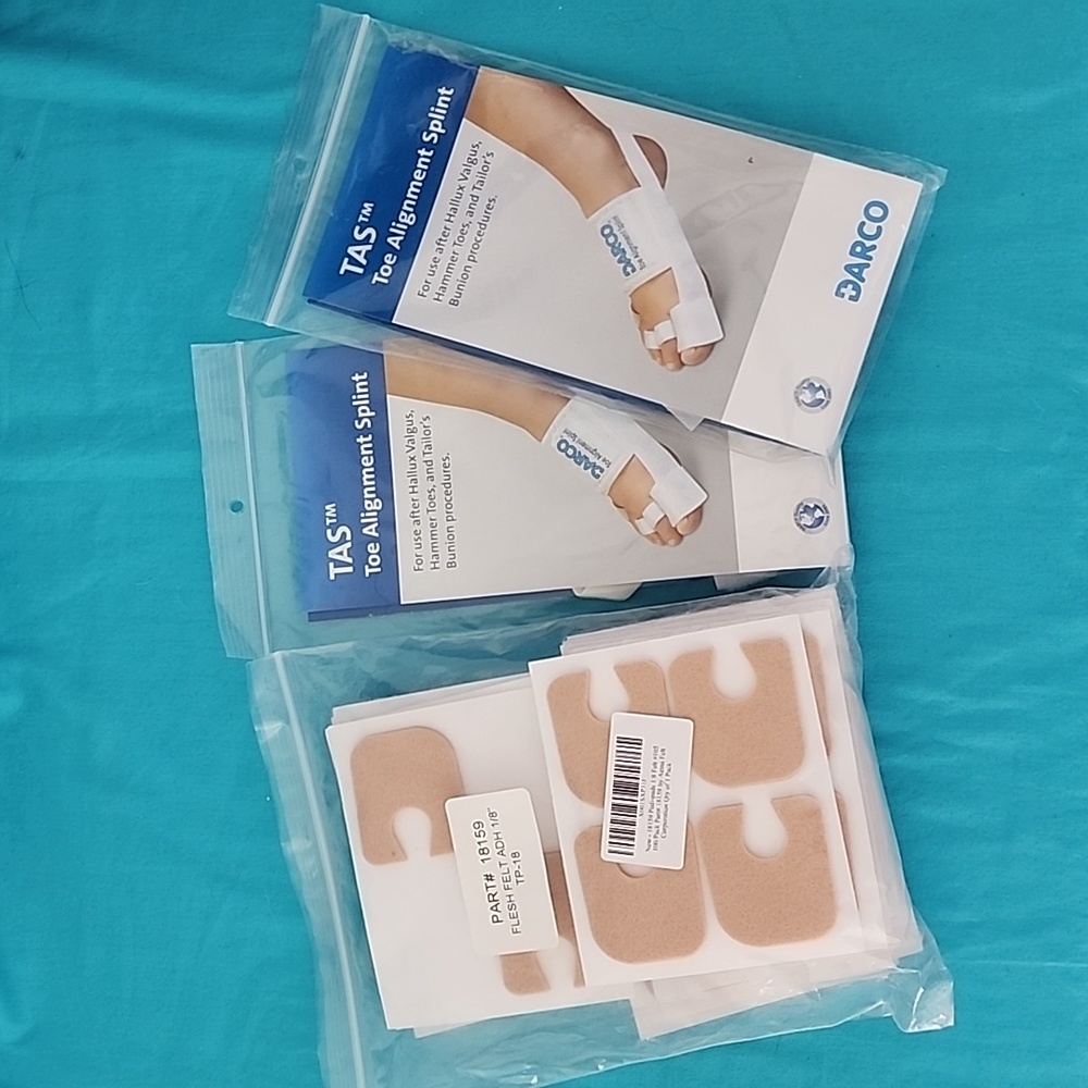 NWT TAS Toe Alignment Splints and Pedi-Pads